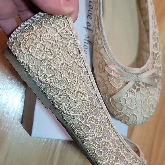 Nude Lace Ballet Crochet Flats - Picture 5 of 5